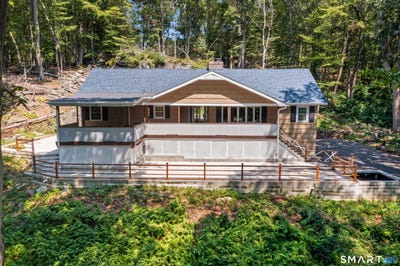 /international/us/125-buck-hill-road-easton-ct-110107574865/