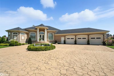 /international/us/5632-clubhouse-drive-burlington-ia-110101459966/?lang=zh-cn