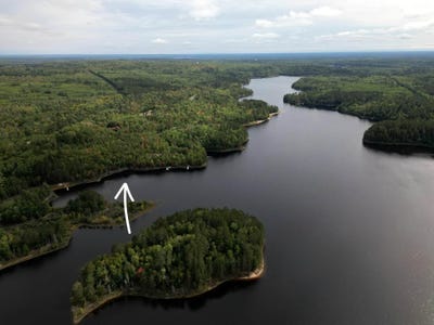 /international/us/6249-sunset-circle-biwabik-mn-110120028359/