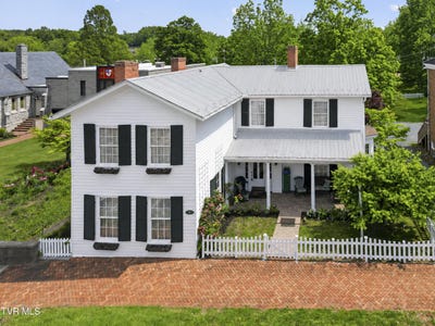 /international/us/116-e-main-street-abingdon-va-110108078660/