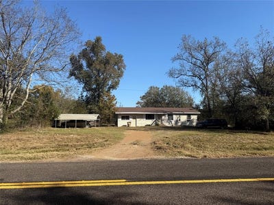 /international/us/11591-2-farm-road-269-s-pickton-tx-110103527564/