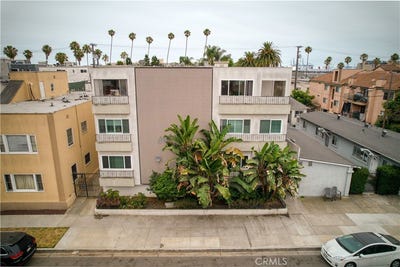 /international/us/1130-e-1st-long-beach-ca-110105328780/