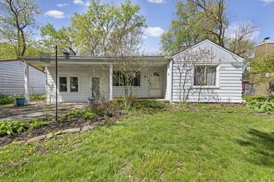 /international/us/20435-louise-street-livonia-mi-110107729863/