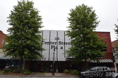 /international/us/111-s-center-street-statesville-nc-110108060848/