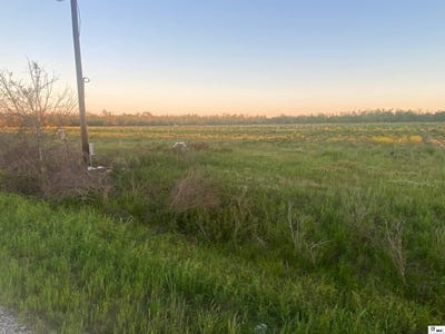 /international/us/caston-road-rayville-la-110108690353/