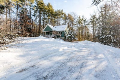 /international/us/12-isabelle-lane-rochester-nh-110105051445/