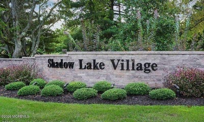 /international/us/22-claremont-court-red-bank-nj-110106207532/