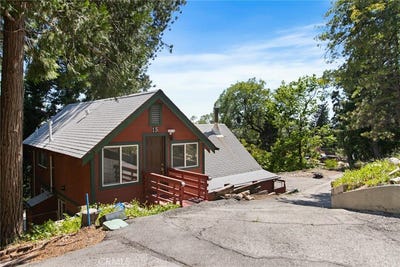 /international/us/15-ponderosa-pike-running-springs-ca-110108166161/