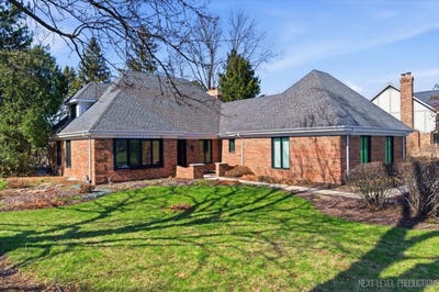 /international/us/980-persimmon-court-st-charles-il-110108107335/