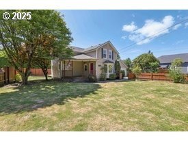/international/us/1425-n-1st-ave-kelso-wa-110100758203/