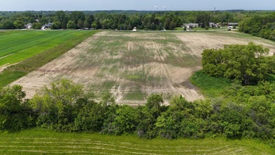 /international/us/lt2-3-mile-rd-racine-wi-110099912371/