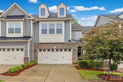 /international/us/623-amber-meadows-way-fort-mill-sc-110119379265/