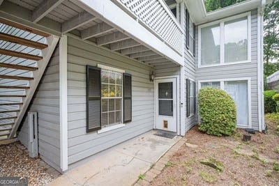 /international/us/1603-vicksburg-place-sandy-springs-ga-110108586793/