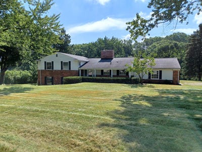/international/us/4265-pine-tree-trail-bloomfield-hills-mi-110097937562/