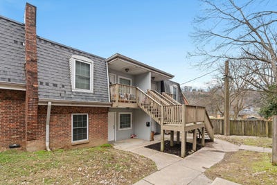 /international/us/333-e-4th-street-frankfort-ky-110104255696/