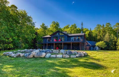 /international/us/41-sweetwood-farms-way-lake-placid-ny-110108766484/