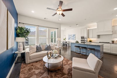 /international/us/8854-ice-house-drive-north-richland-hills-tx-110109609080/