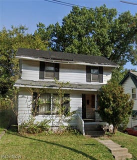 /international/us/30-zents-avenue-youngstown-oh-110107387236/