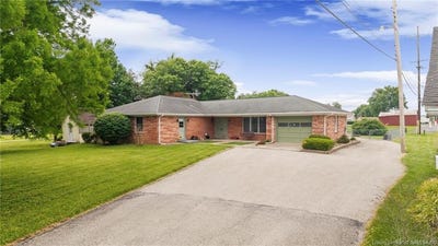 /international/us/109-s-poplar-street-new-washington-in-110108140206/
