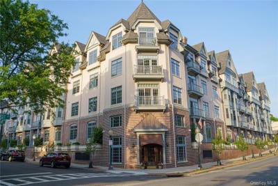 /international/us/55-1st-street-pelham-ny-110107082328/