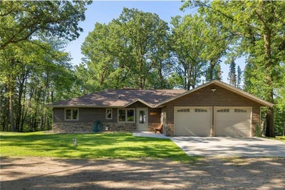 /international/us/11100-fisher-lane-park-rapids-mn-110100464861/