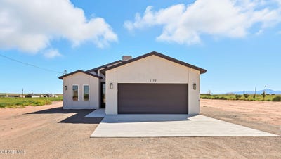 /international/us/661-yuma-desert-chaparral-nm-110106603460/