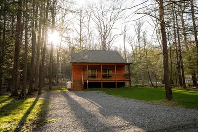 /international/us/179-crosscut-lane-flinton-pa-110105702161/