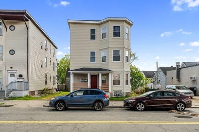 /international/us/71-maywood-st-worcester-ma-110107828505/