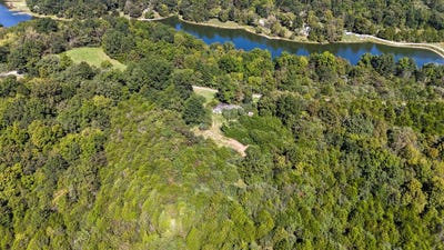 /international/us/948-arrowhead-lake-road-sadieville-ky-110120017396/