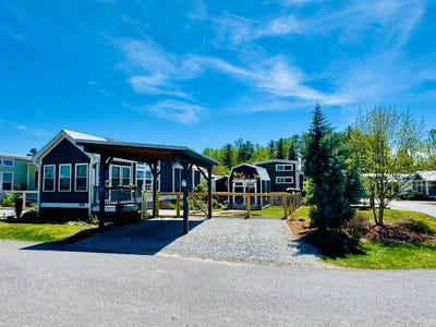 /international/us/54-breezy-meadow-lane-flat-rock-nc-110107510496/