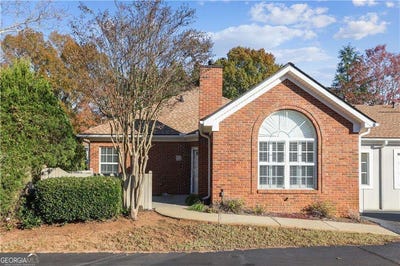/international/us/3712-vineyards-lake-circle-kennesaw-ga-110107392403/