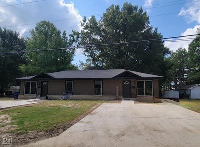 /international/us/1001-temple-trumann-ar-110101364239/