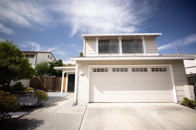 /international/us/2869-corda-dr-san-jose-ca-110120127325/