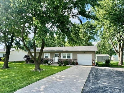 /international/us/526-lawn-street-monroe-city-mo-110108204673/