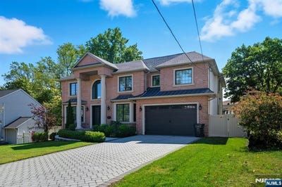 /international/us/146-stuart-street-paramus-nj-110108717051/