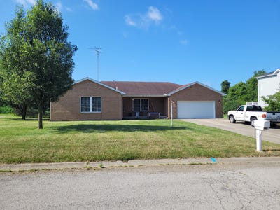 /international/us/995-old-farm-road-urbana-oh-110100836887/