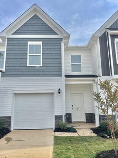 /international/us/2038-hillman-way-roebuck-sc-110106272704/