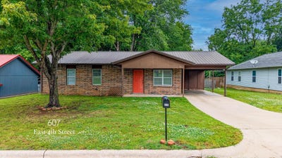 /international/us/607-e-4th-place-grove-ok-110108480249/