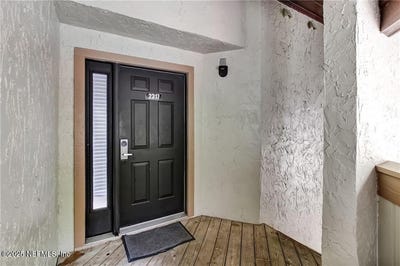 /international/us/2317-2319-boxwood-lane-fernandina-beach-fl-110101244592/