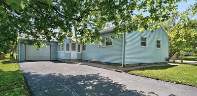 /international/us/157-hollybrook-road-rochester-ny-110107991056/