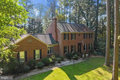 /international/us/5437-nithsdale-drive-salisbury-md-110102389688/