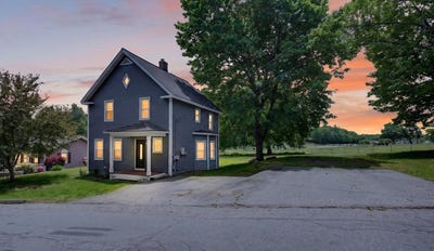 /international/us/57-clifton-st-fitchburg-ma-110108537706/