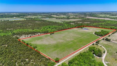/international/us/2729-county-road-3732-wolfe-city-tx-110107502811/