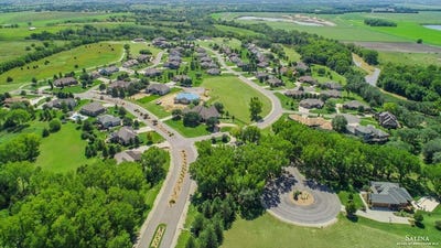 /international/us/2608-aberdeen-ln-salina-ks-110079214268/