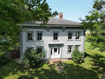 /international/us/174-burroughs-farm-road-ferrisburgh-vt-110100972369/