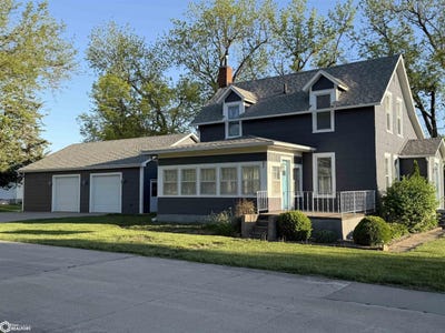 /international/us/206-n-high-street-montezuma-ia-110108033869/