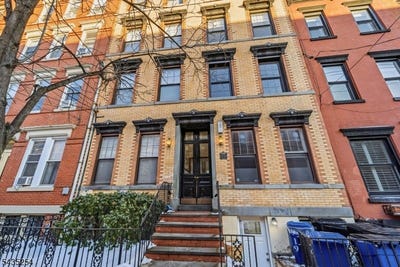 /international/us/919-park-ave-hoboken-city-nj-110108343212/