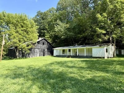 /international/us/257-hope-road-beattyville-ky-110109951252/