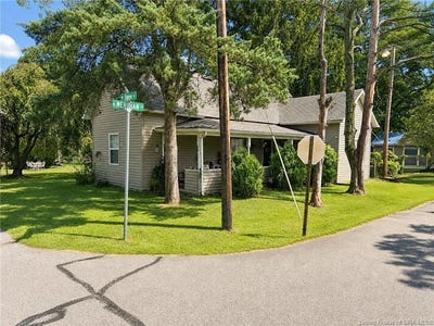 /international/us/295-w-owen-street-scottsburg-in-110109886237/