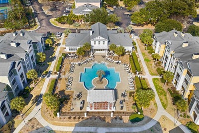 /international/us/2322-chatelain-way-mount-pleasant-sc-110107825785/